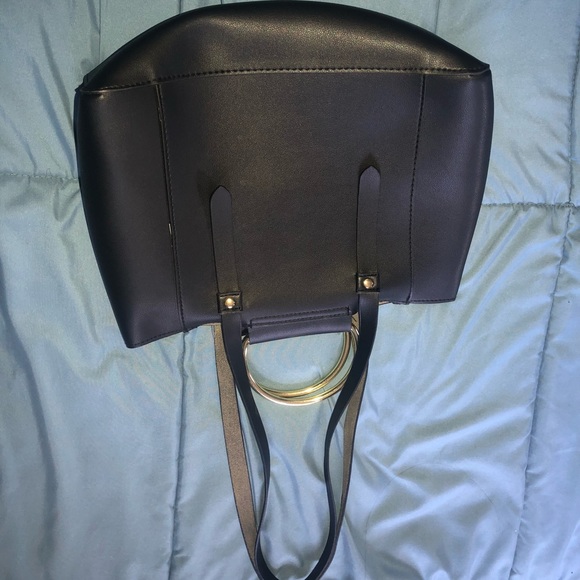 Handbag - Picture 3 of 6